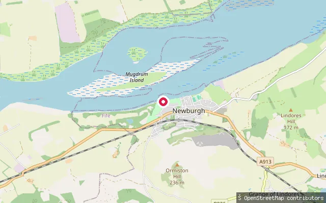 Newburgh Harbour slipway, Mid Shore (concrete ramp)